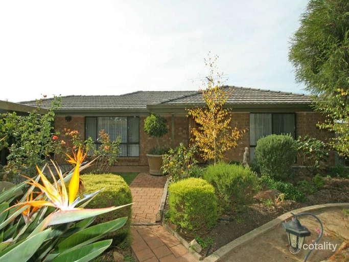 105 Taylors Ave, Morphett Vale, SA 5162