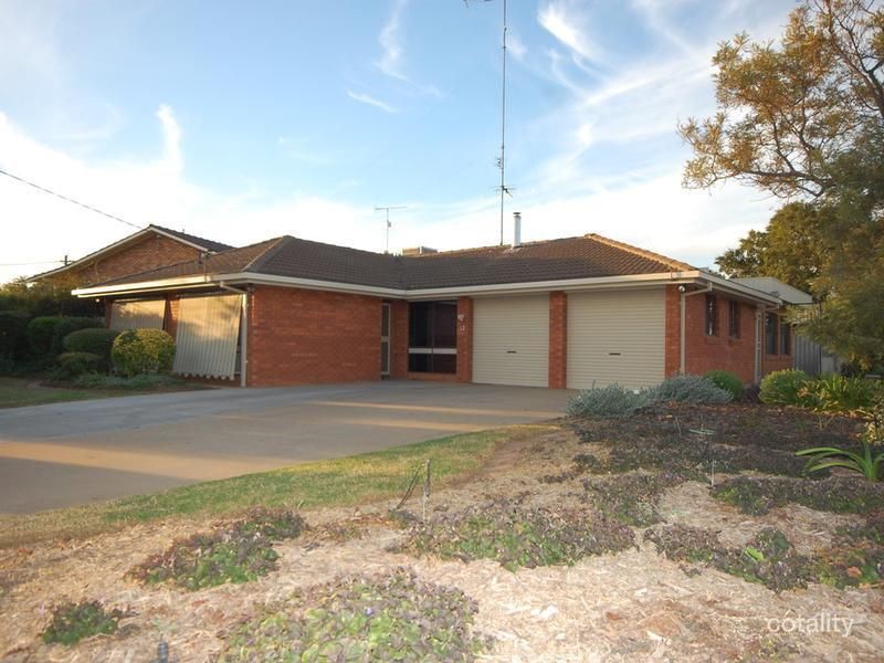 12 Rhoda Pl, Yoogali, NSW 2680