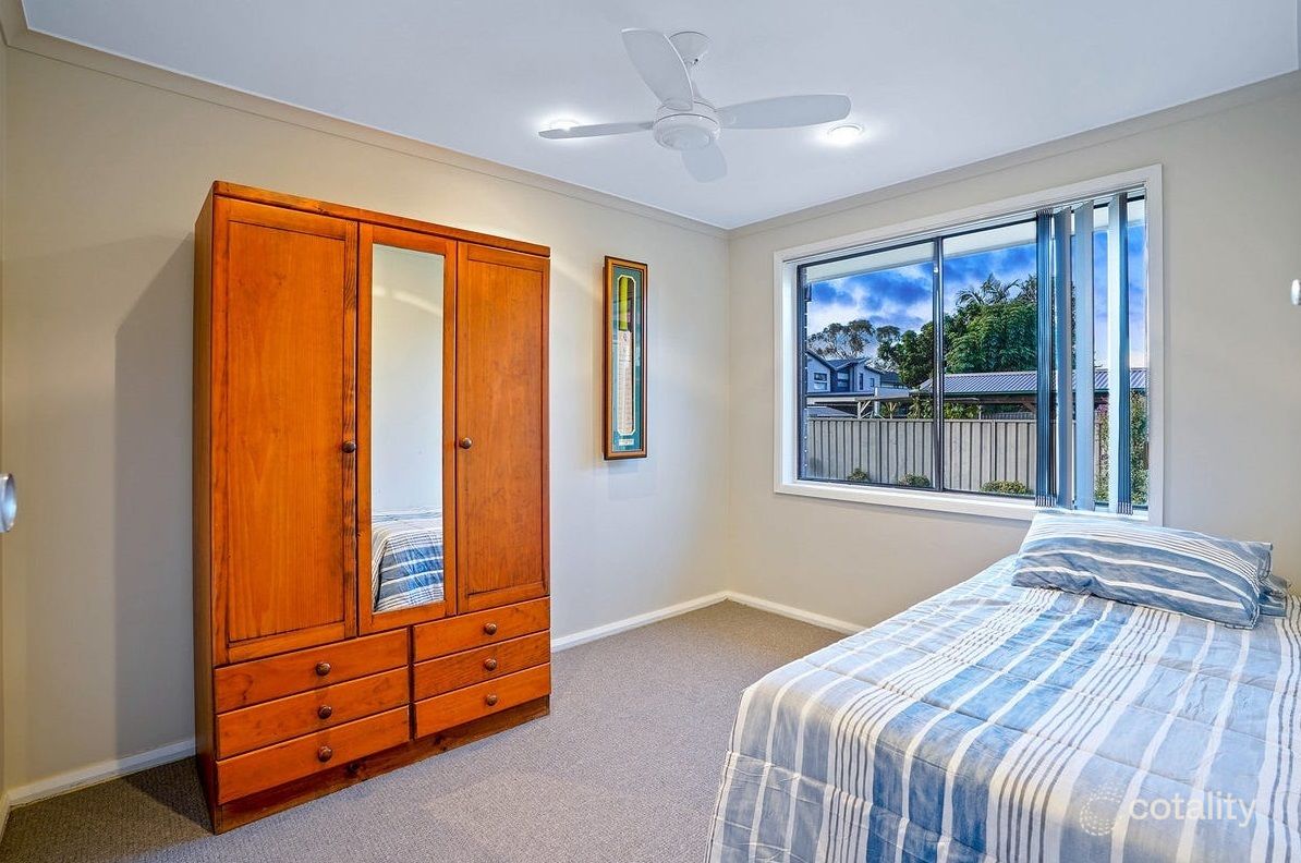 21 Lewin Cres, Chipping Norton, NSW 2170