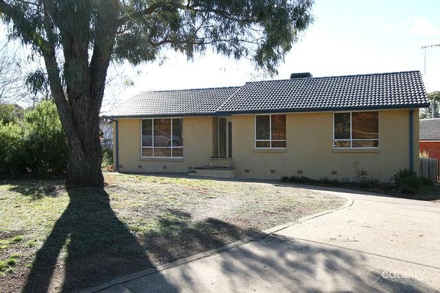 19 Hensman St, Latham, ACT 2615