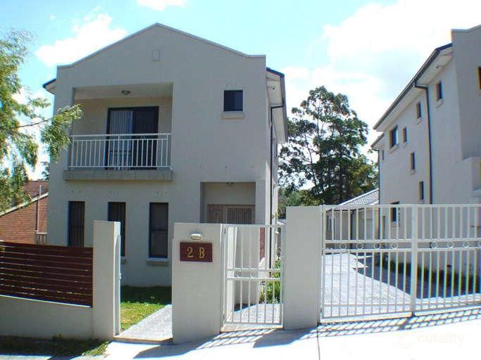 2d Hymen St, Peakhurst, NSW 2210