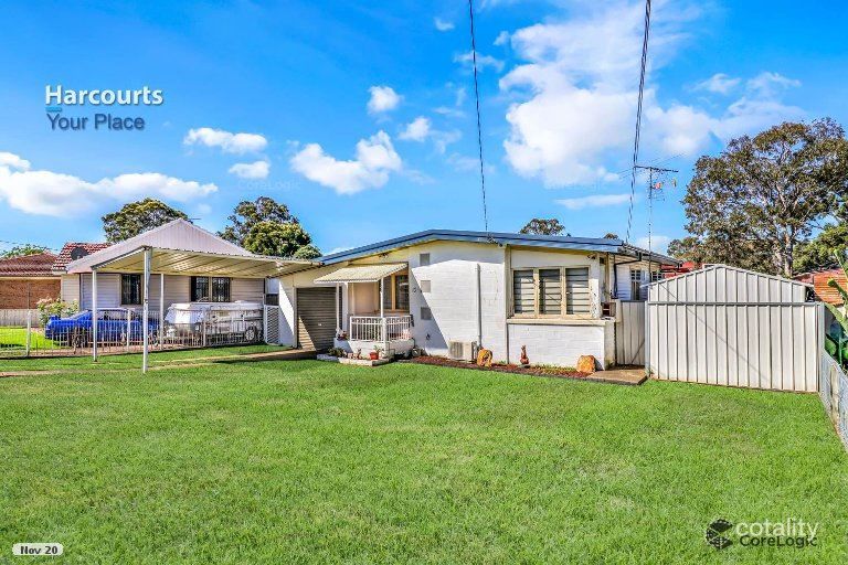 12 Palau Cres, Lethbridge Park, NSW 2770
