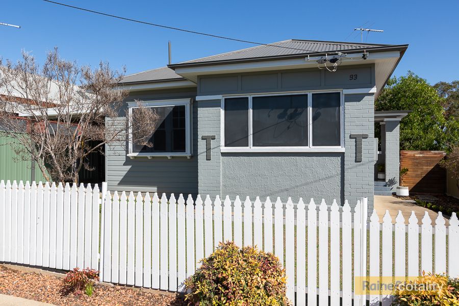 93 Crown St, West Tamworth, NSW 2340