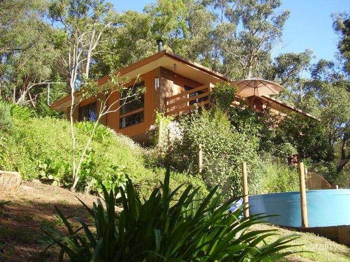 20 Lowes Rd, Chum Creek, VIC 3777