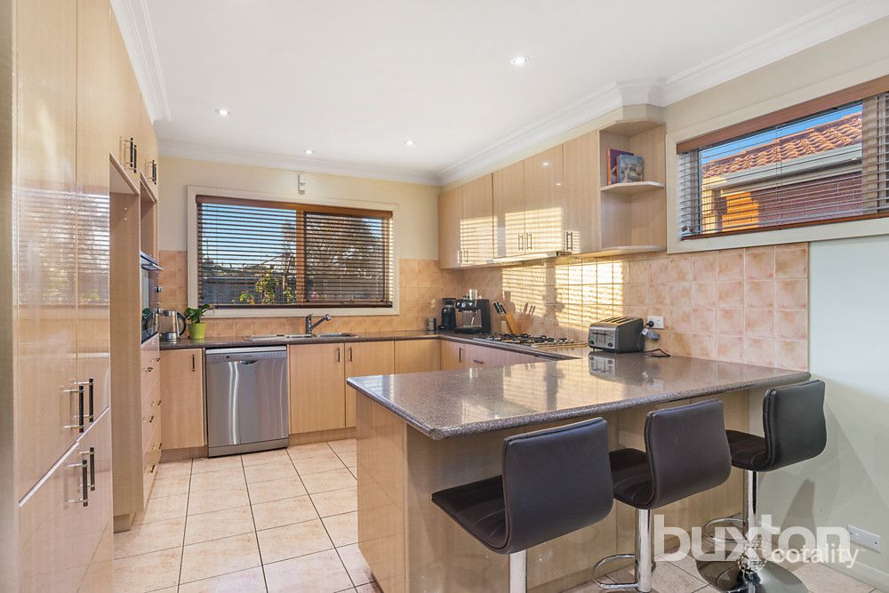 56 Eel Race Rd, Seaford, VIC 3198