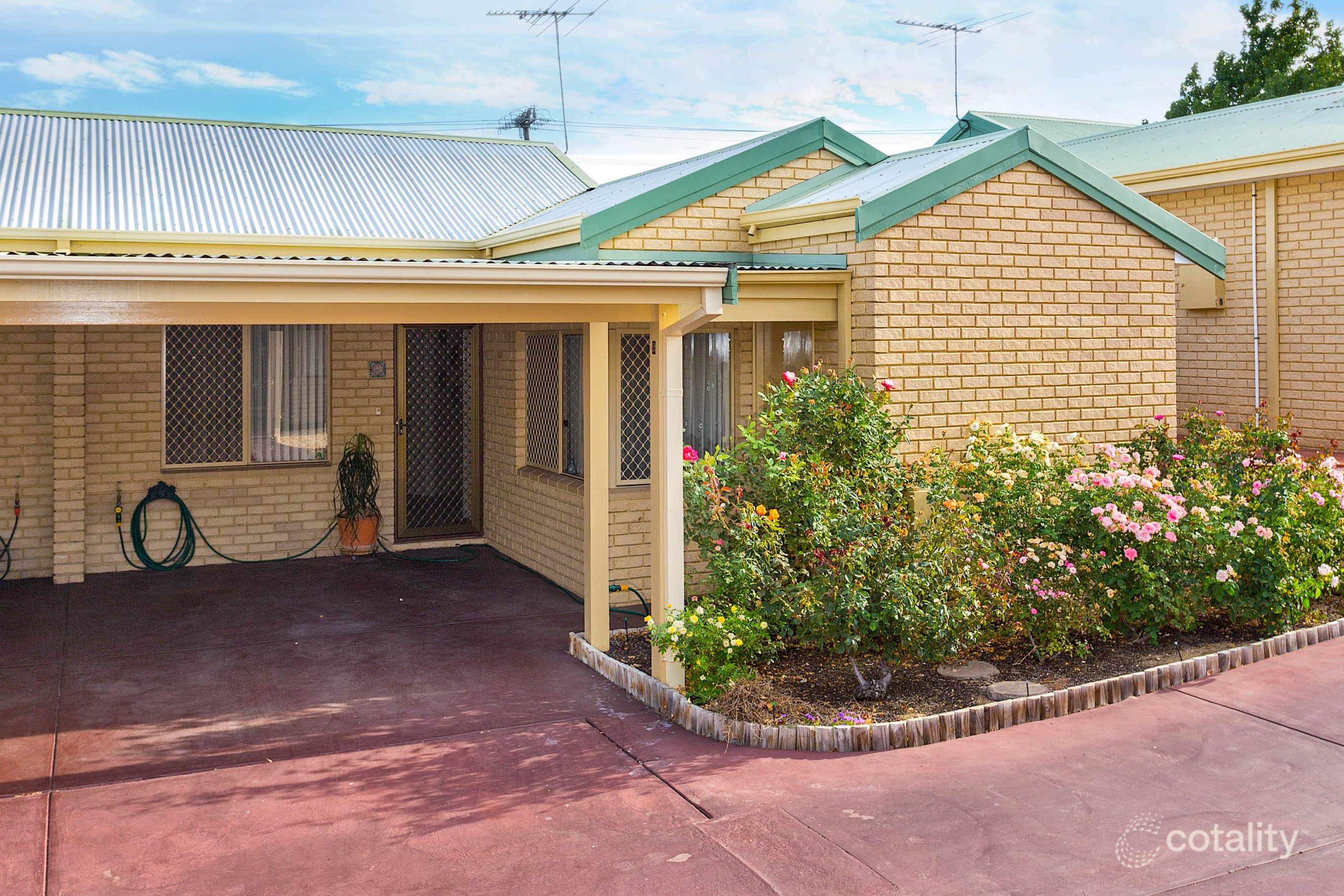 2/7 Carrington St, Palmyra, WA 6157