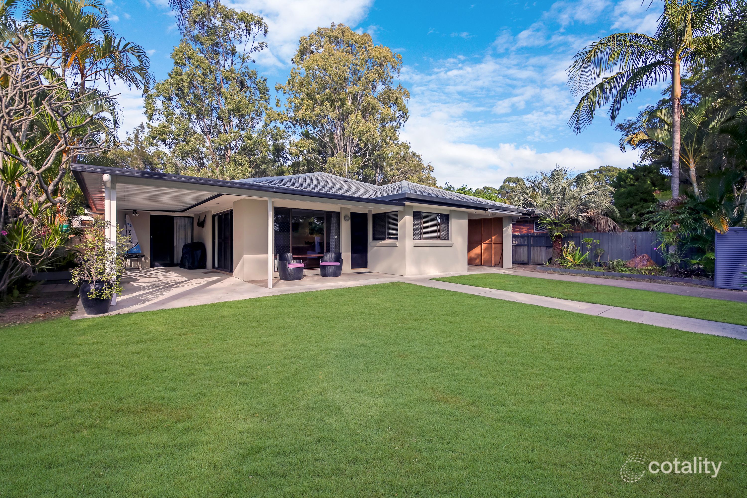 126 Acanthus Ave, Burleigh Waters, QLD 4220