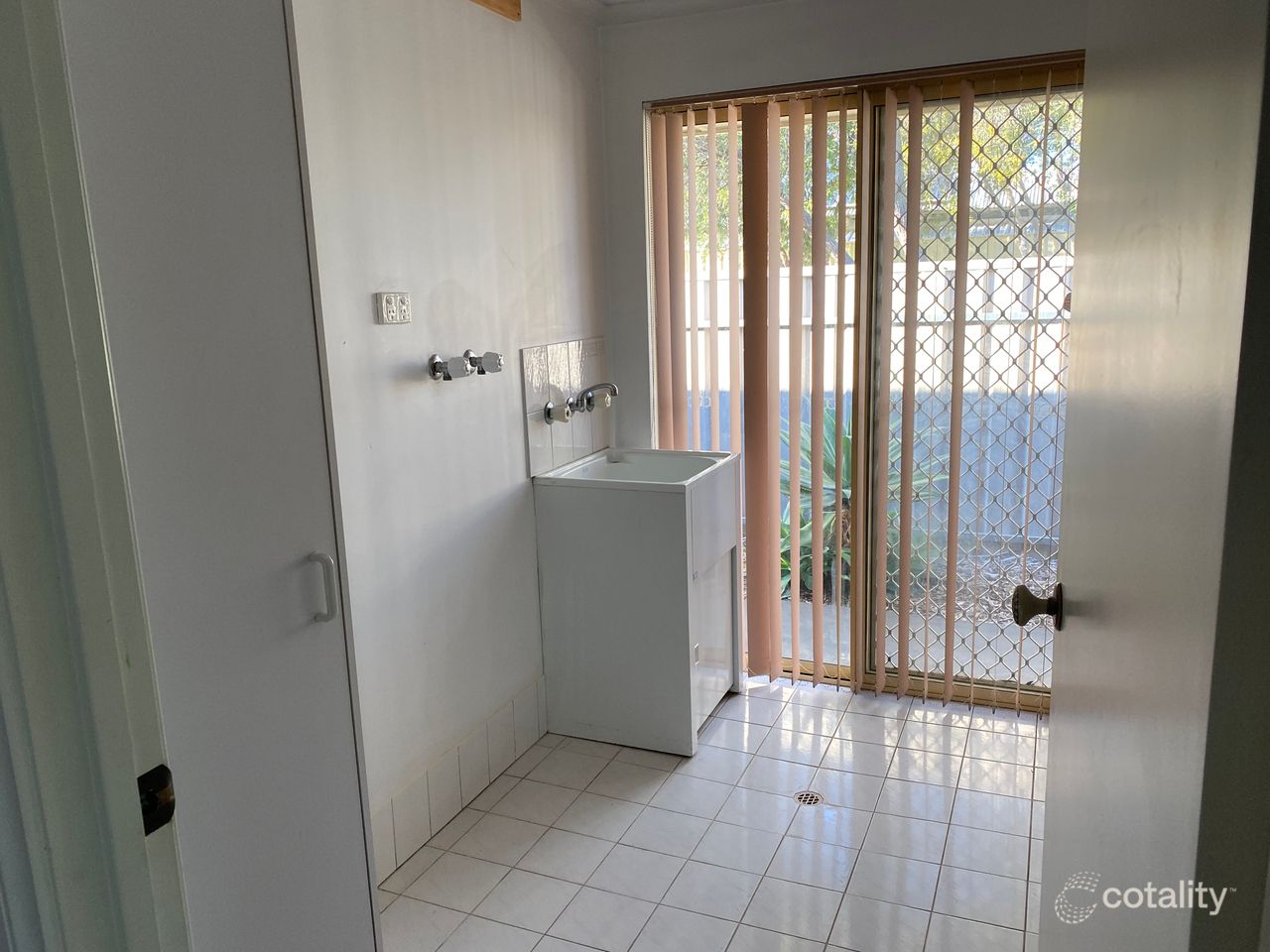 4 Noack Pl, Pooraka, SA 5095