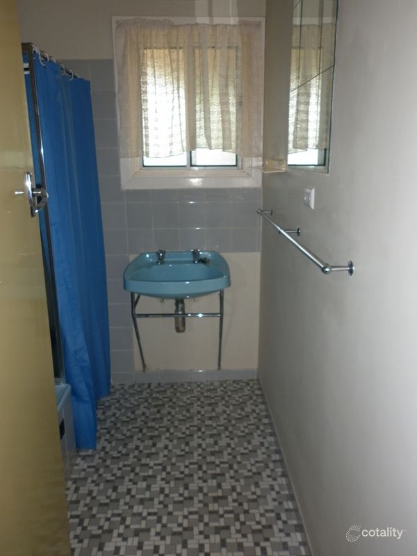 61 Mcdouall Stuart Ave, Whyalla Stuart, SA 5608