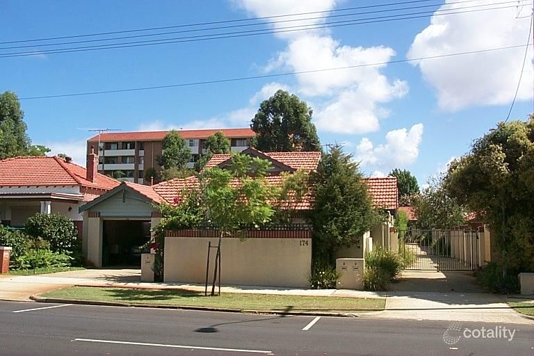 3/174 Salvado Rd, Wembley, WA 6014