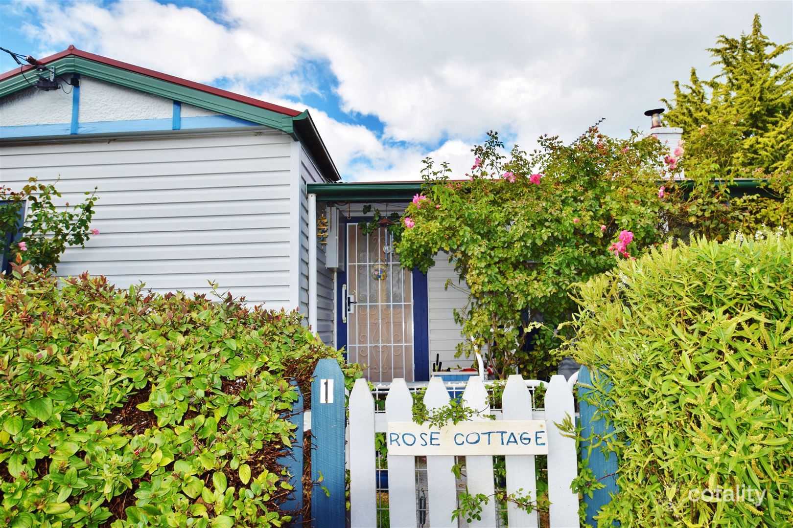 1 Hall St, Mole Creek, TAS 7304