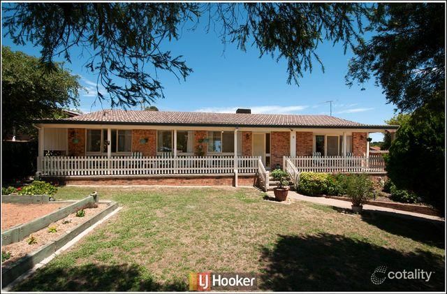 9 Orion Pl, Giralang, ACT 2617