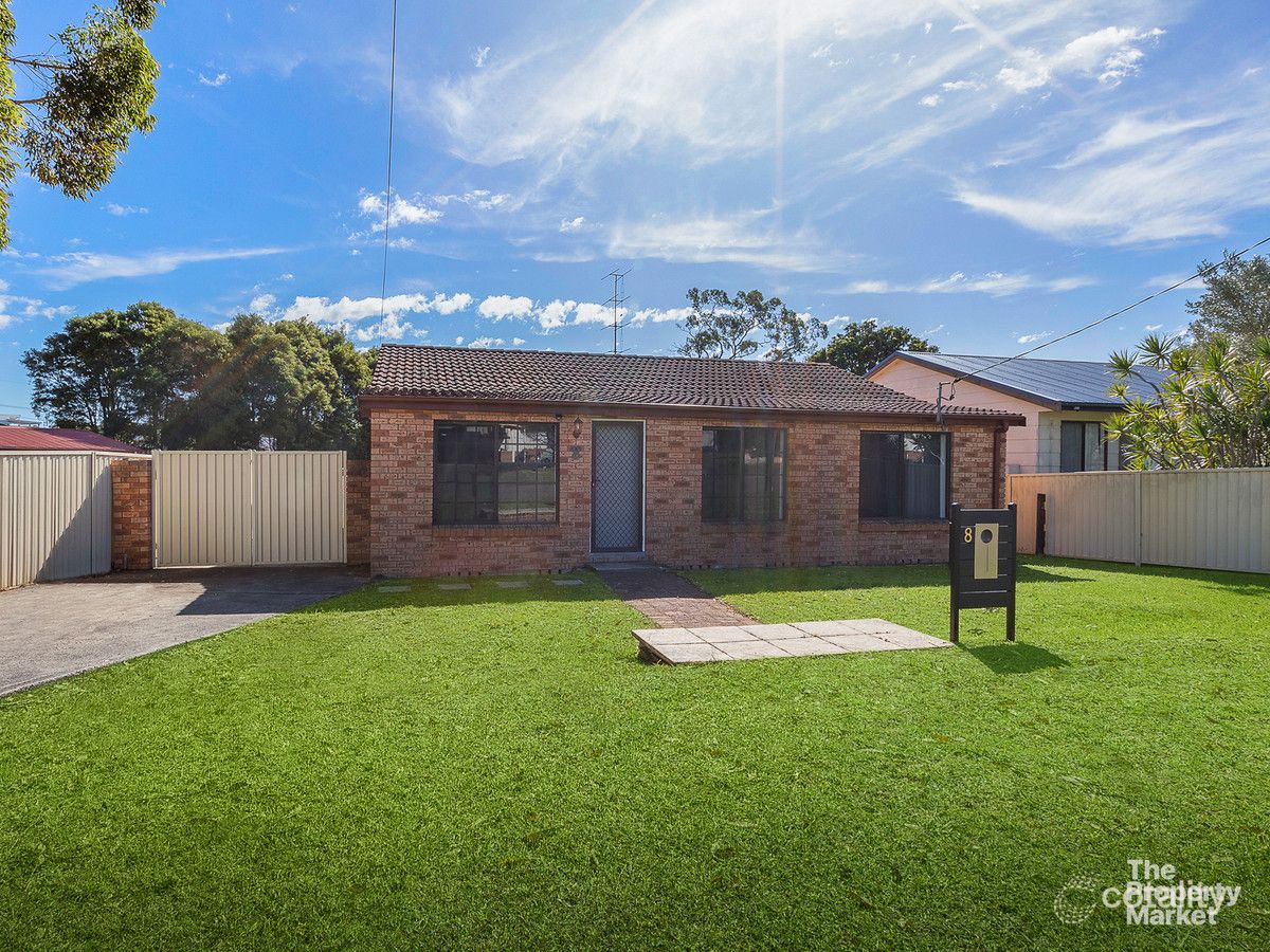 8 Catherine St, Mannering Park, NSW 2259