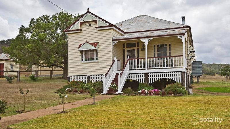 349 Gowrie-Glencoe Rd, Glencoe, QLD 4352