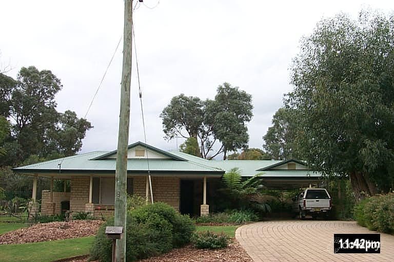 11 Navarre Row, Greenfields, WA 6210