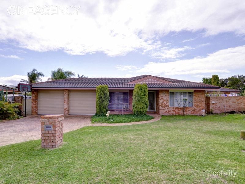 19 Richardson Ct, Woodvale, WA 6026