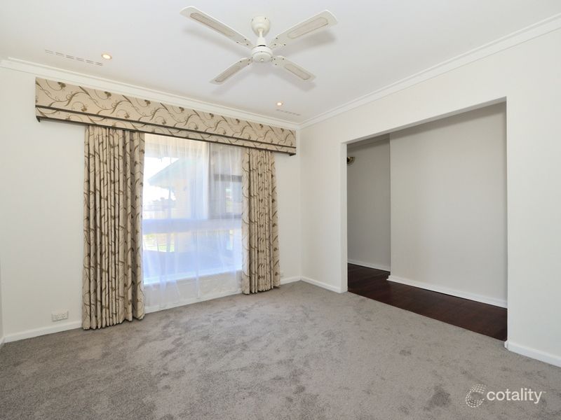 10 Jacques Pl, Orelia, WA 6167