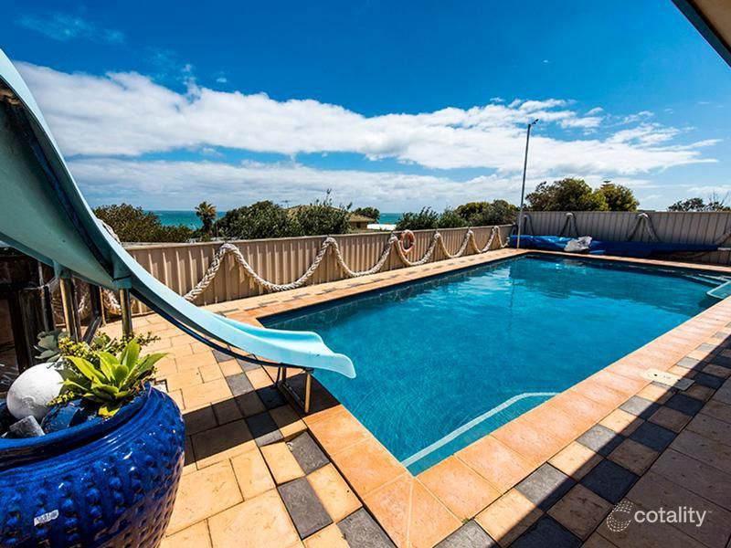 9 Graham Rd, Quinns Rocks, WA 6030