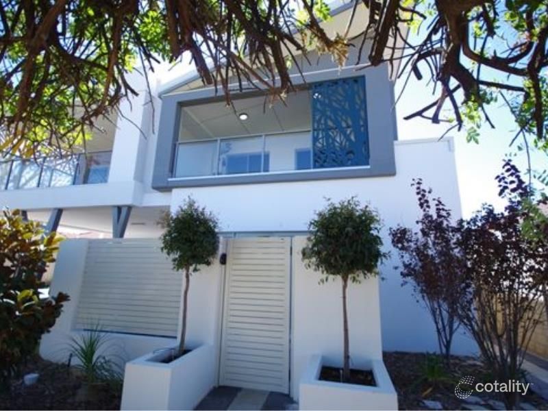 4 Nangar St, Yokine, WA 6060