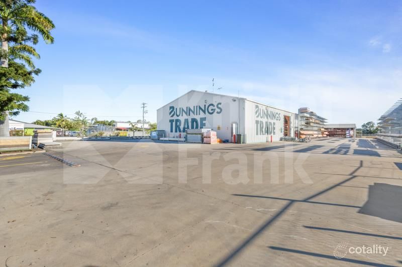 199-203 Farm St, Kawana, QLD 4701