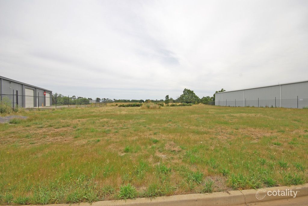 19 Villiers Dr, Wendouree, VIC 3355