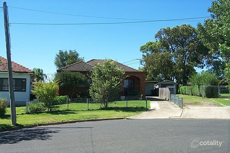 13 Newman St, Bass Hill, NSW 2197