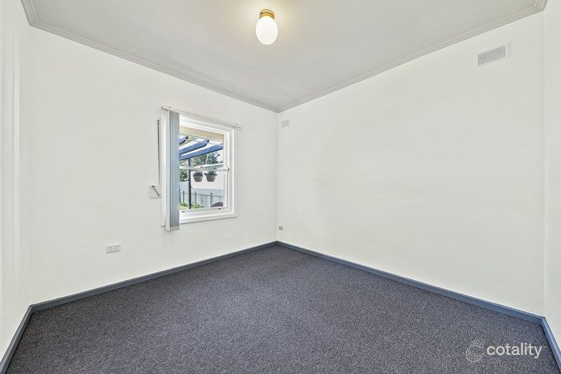 24 Woodcutts Rd, Davoren Park, SA 5113