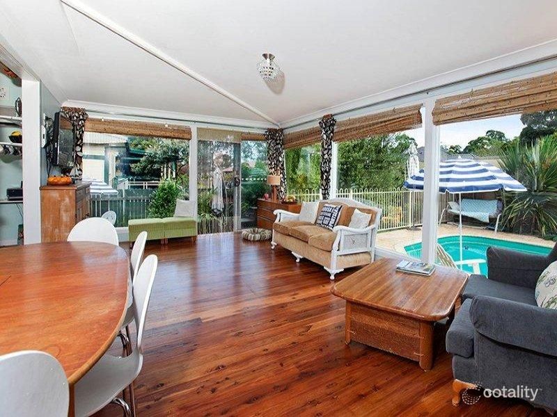 27 Miri Cres, Holsworthy, NSW 2173