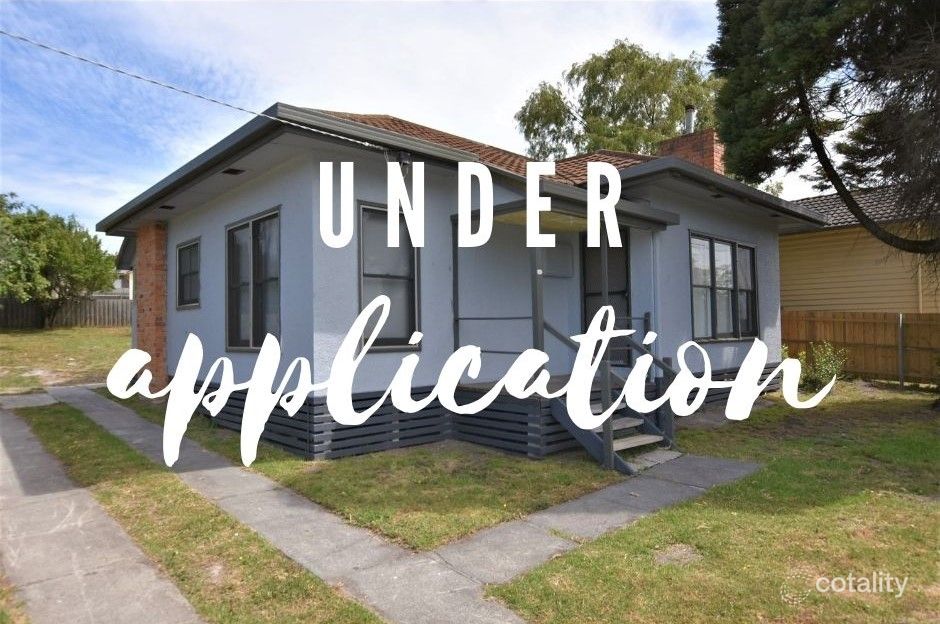 17 Service Rd S, Moe, VIC 3825