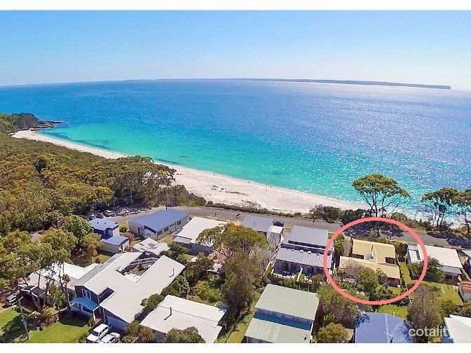 9 Cyrus St, Hyams Beach, NSW 2540