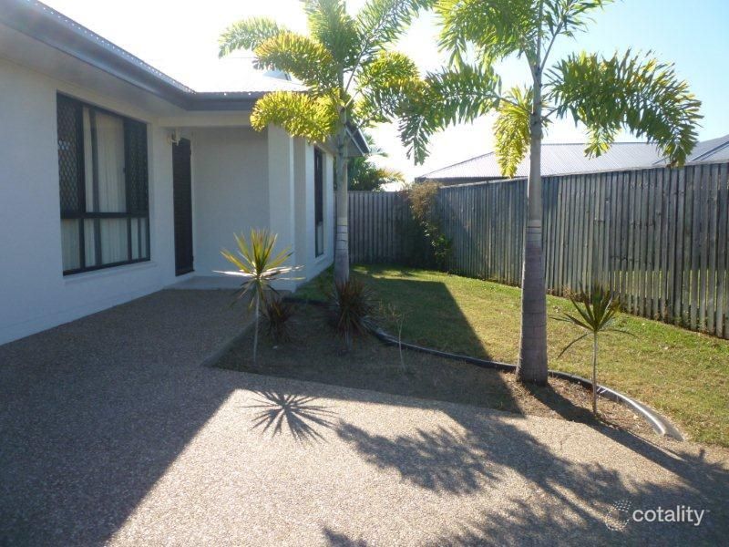 8 Henning Ct, Bushland Beach, QLD 4818