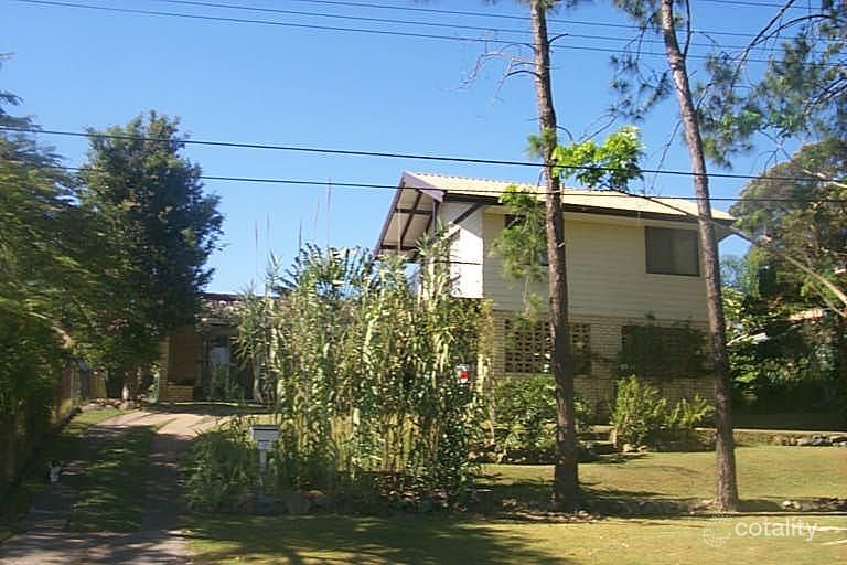 7 Moorfields St, Fig Tree Pocket, QLD 4069