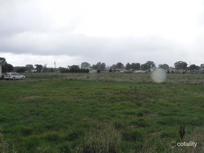 18 Suburban St, Clunes, VIC 3370