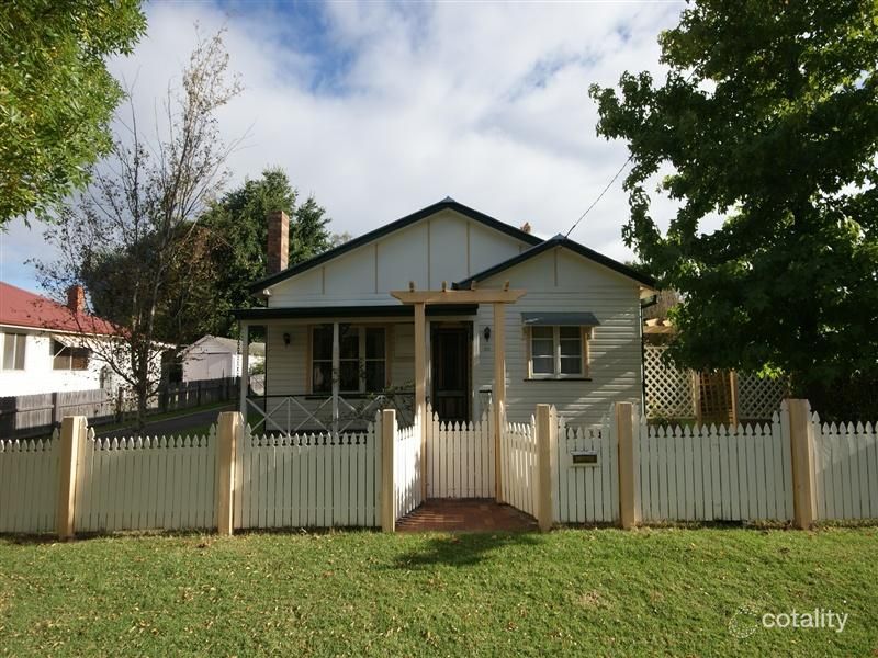 212 Dumaresq St, Armidale, NSW 2350