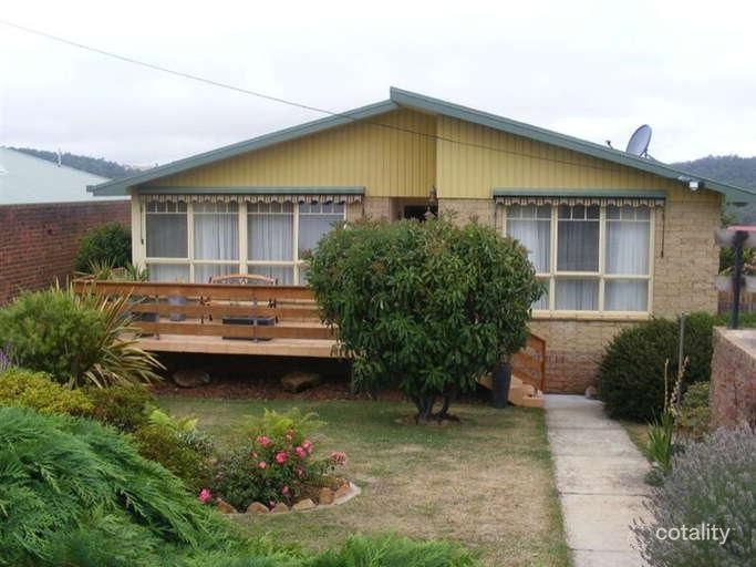 23 Mcphee St, Havenview, TAS 7320