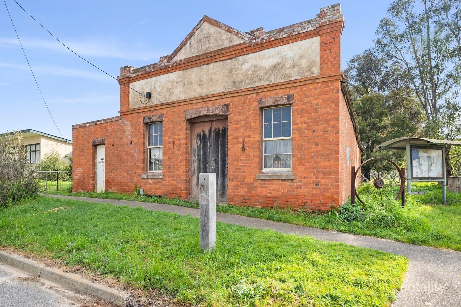 25 Brooke St, Moonambel, VIC 3478