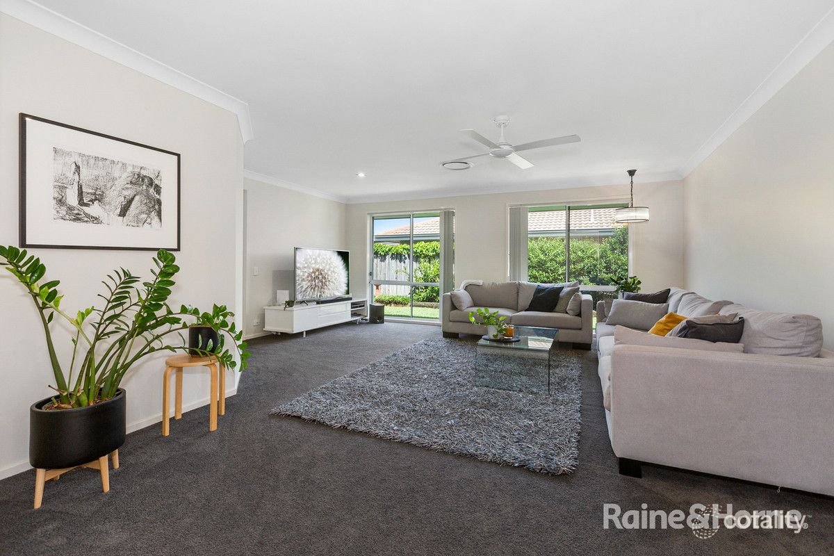 15 Flemington St, Banora Point, NSW 2486