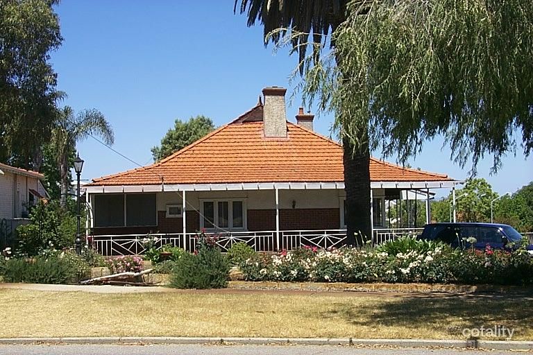 21 Queens Cres, Mount Lawley, WA 6050