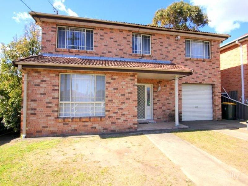 152 King Georges Rd, Wiley Park, NSW 2195