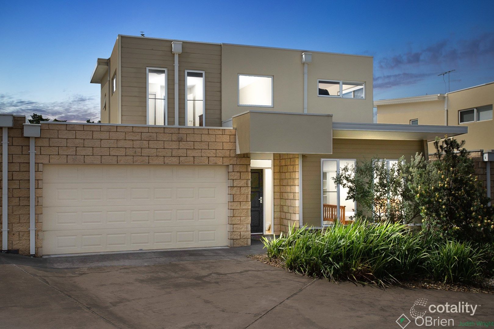 2/2 Kate Ct, Cowes, VIC 3922