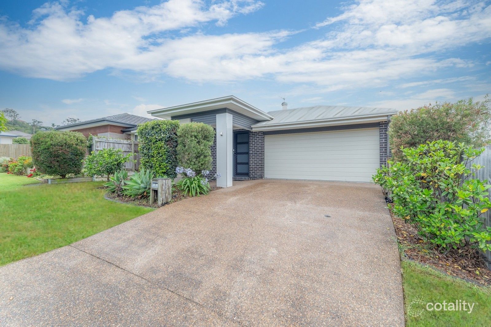 9 Dandalup Ave, Ormeau Hills, QLD 4208