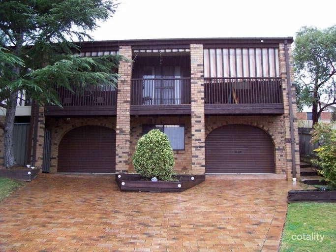 18 Bauxite Pl, Eagle Vale, NSW 2558