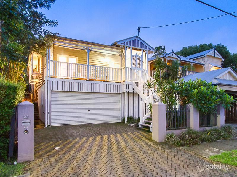 22 Longfellow St, Norman Park, QLD 4170