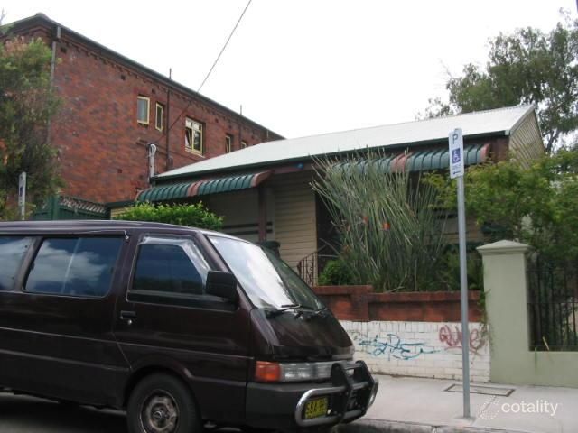 26 Cambridge St, Enmore, NSW 2042