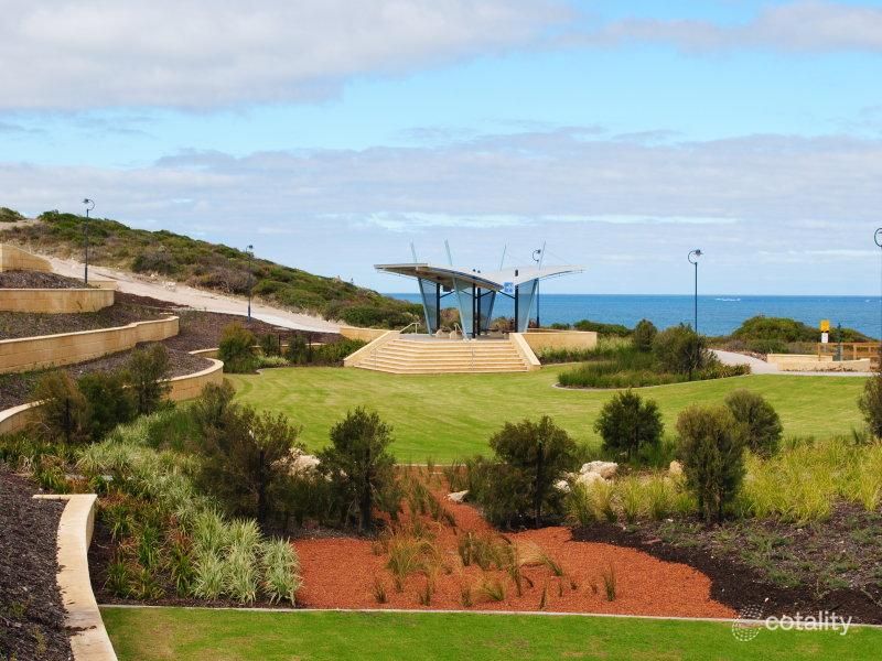 18 Seascape Rd, Jindalee, WA 6036