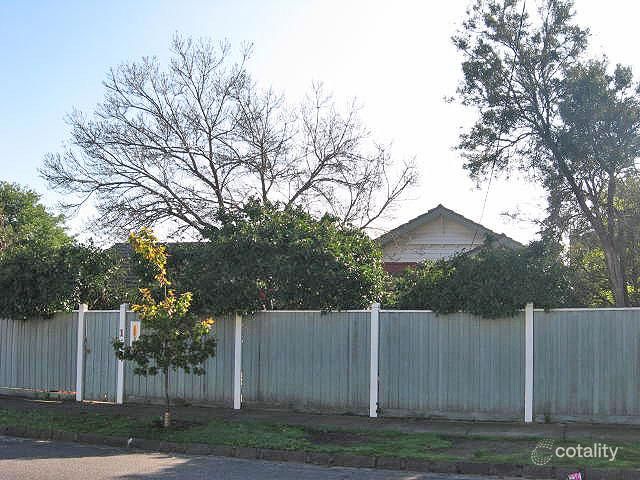 1 Stonehaven Ave, Malvern East, VIC 3145