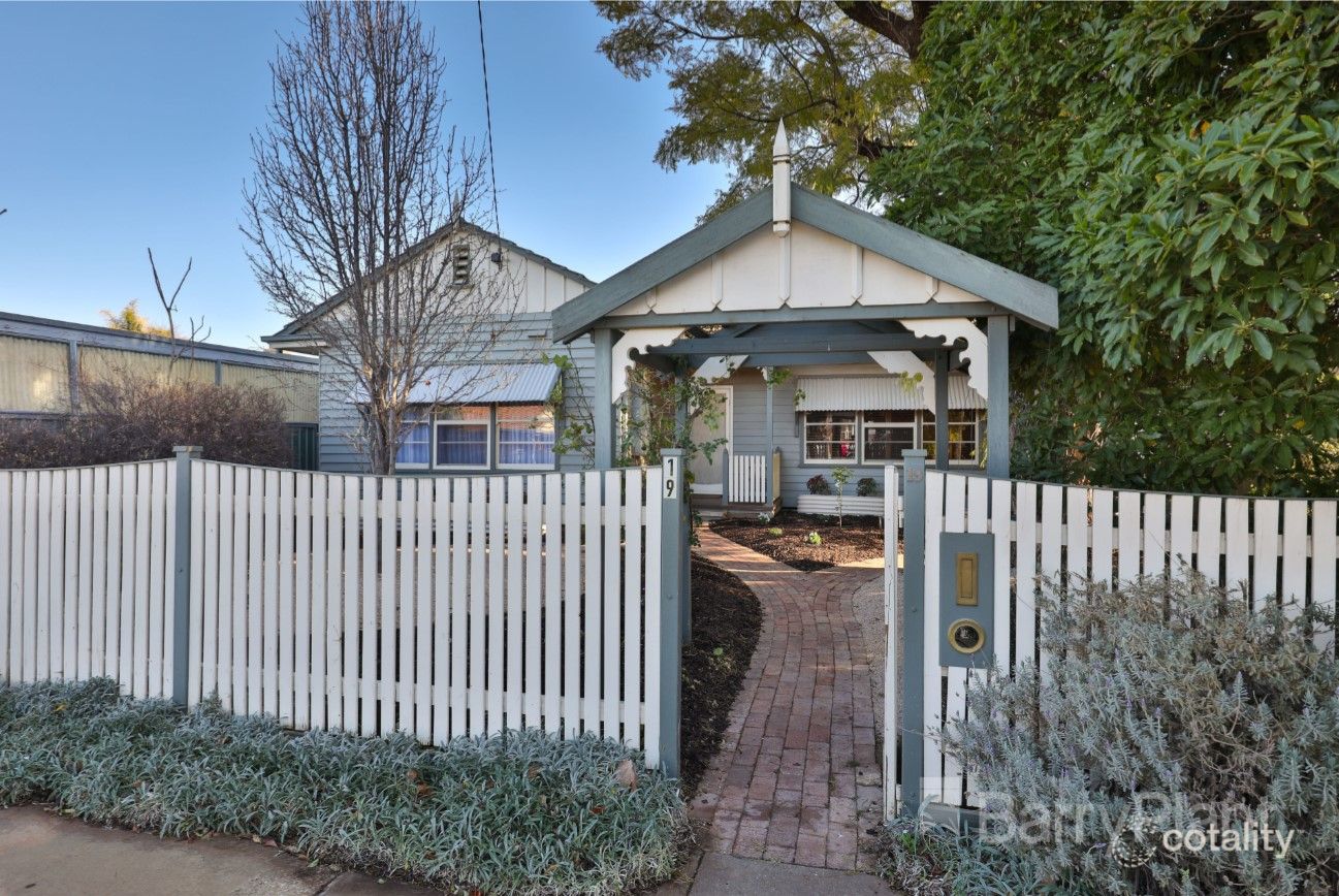 19 Le Amon Ave, Mildura, VIC 3500