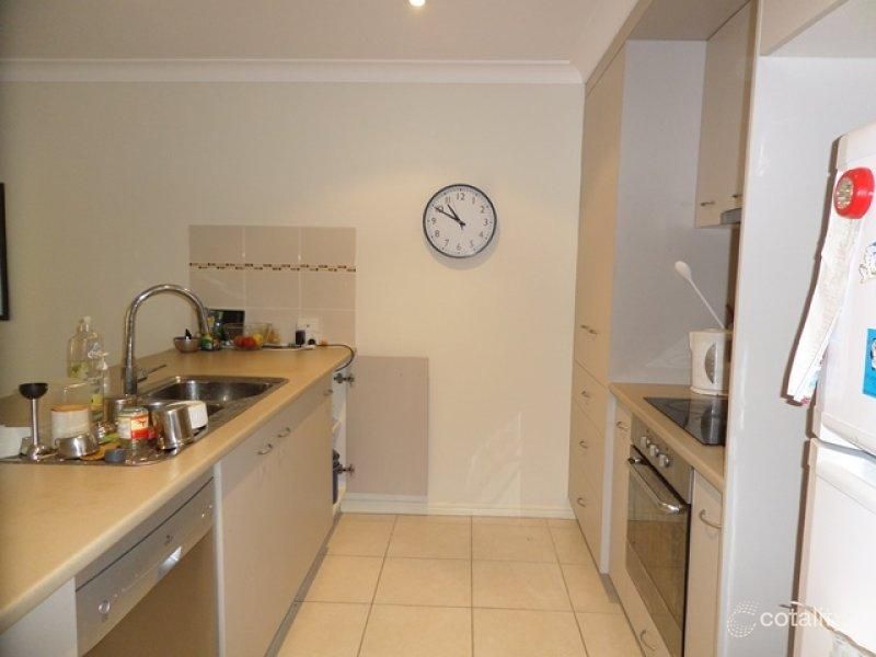 1/5 Cardinal Cl, Gatton, QLD 4343