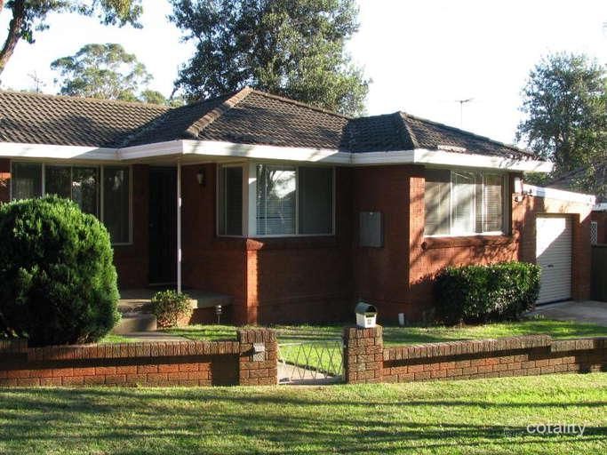 2 Kerrie Cres, Peakhurst, NSW 2210