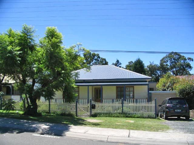 98 Railway Pde, Warrimoo, NSW 2774